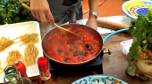Marie Skogström - Het tomatsås med salvia och hemgjord pasta tagliatelle 